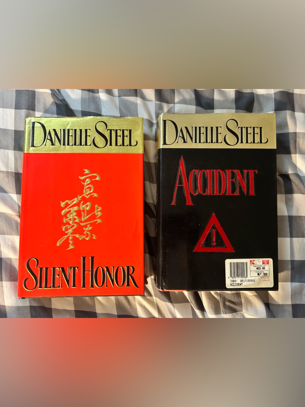 Danielle Steel Hardcover Books - Silent Honor & Accident - Red & Black Covers